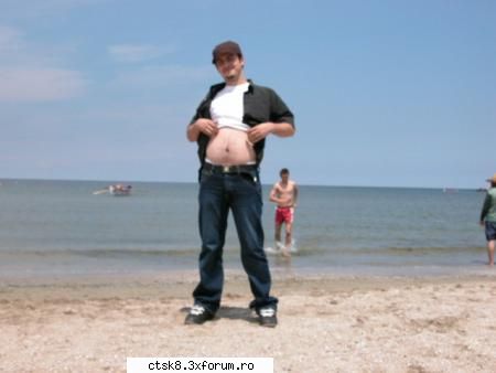 CONIFERU`s Photo Topic - cum draq ai tu 60 de kg ca eu am 75 kg. kkt - Photo-Sessions